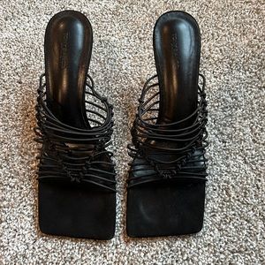 Tony Bianco black heel size 8.5